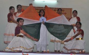 Students fo Choithram Nursing Collage